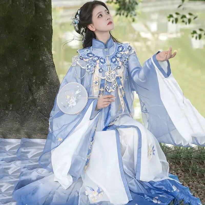 Bimonthly[Lan Jin Luo]New Hanf - Embroidery Knit のレビューと価格