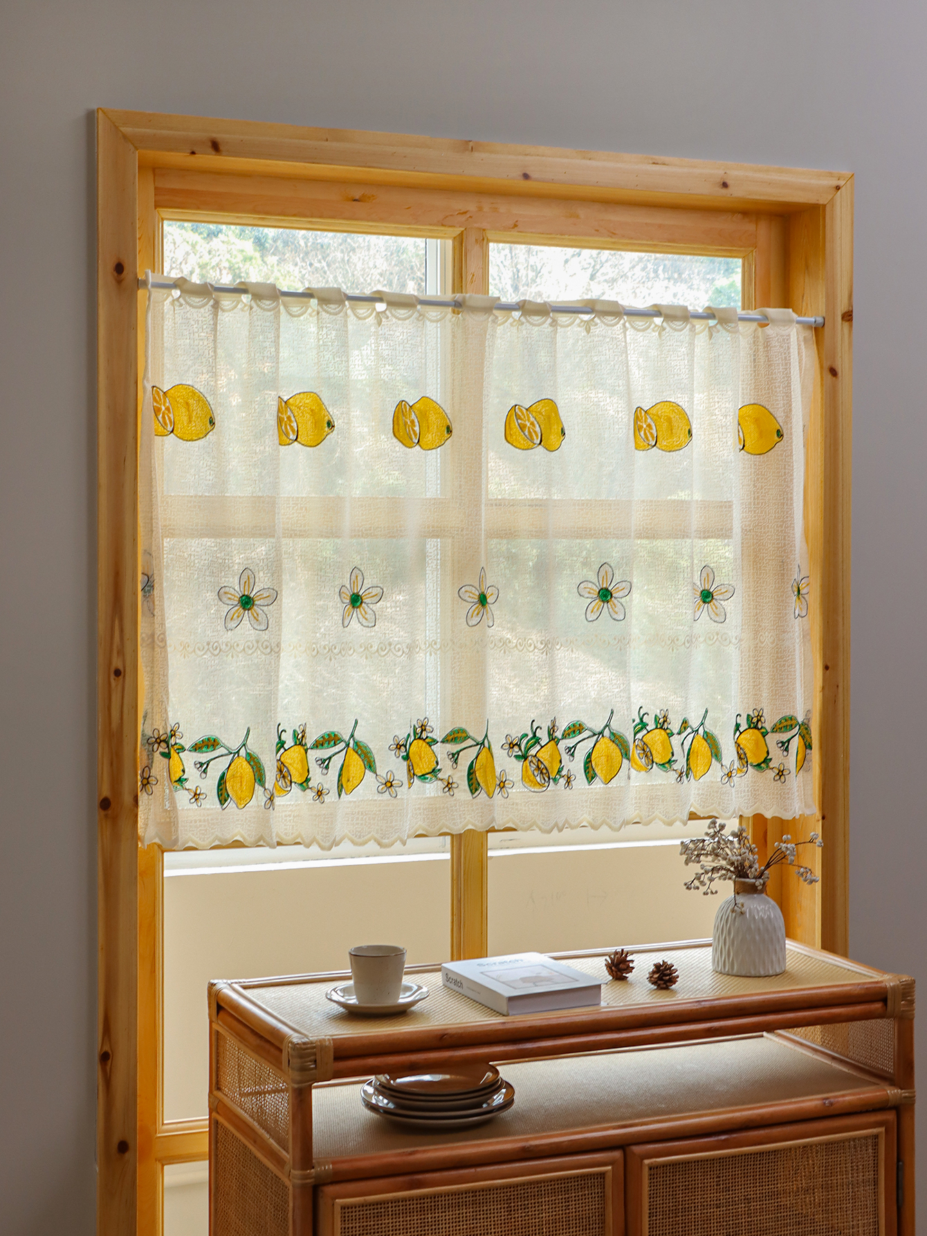 American Lemon Embroidery Shor - Embroidery Kitchen のレビューと価格