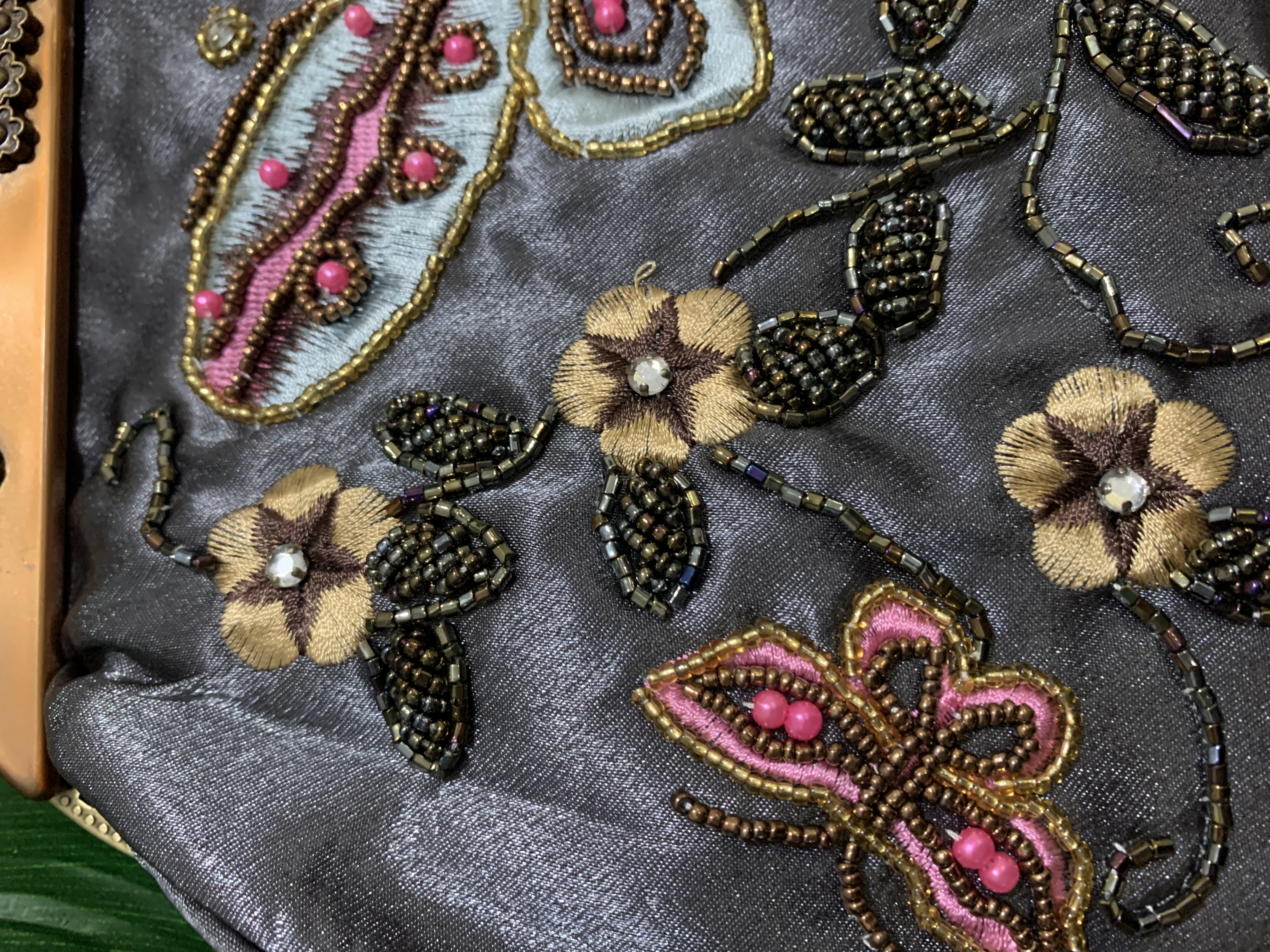 Lost in Vintage Inspired Grey  - Embroidery Frame のレビューと価格