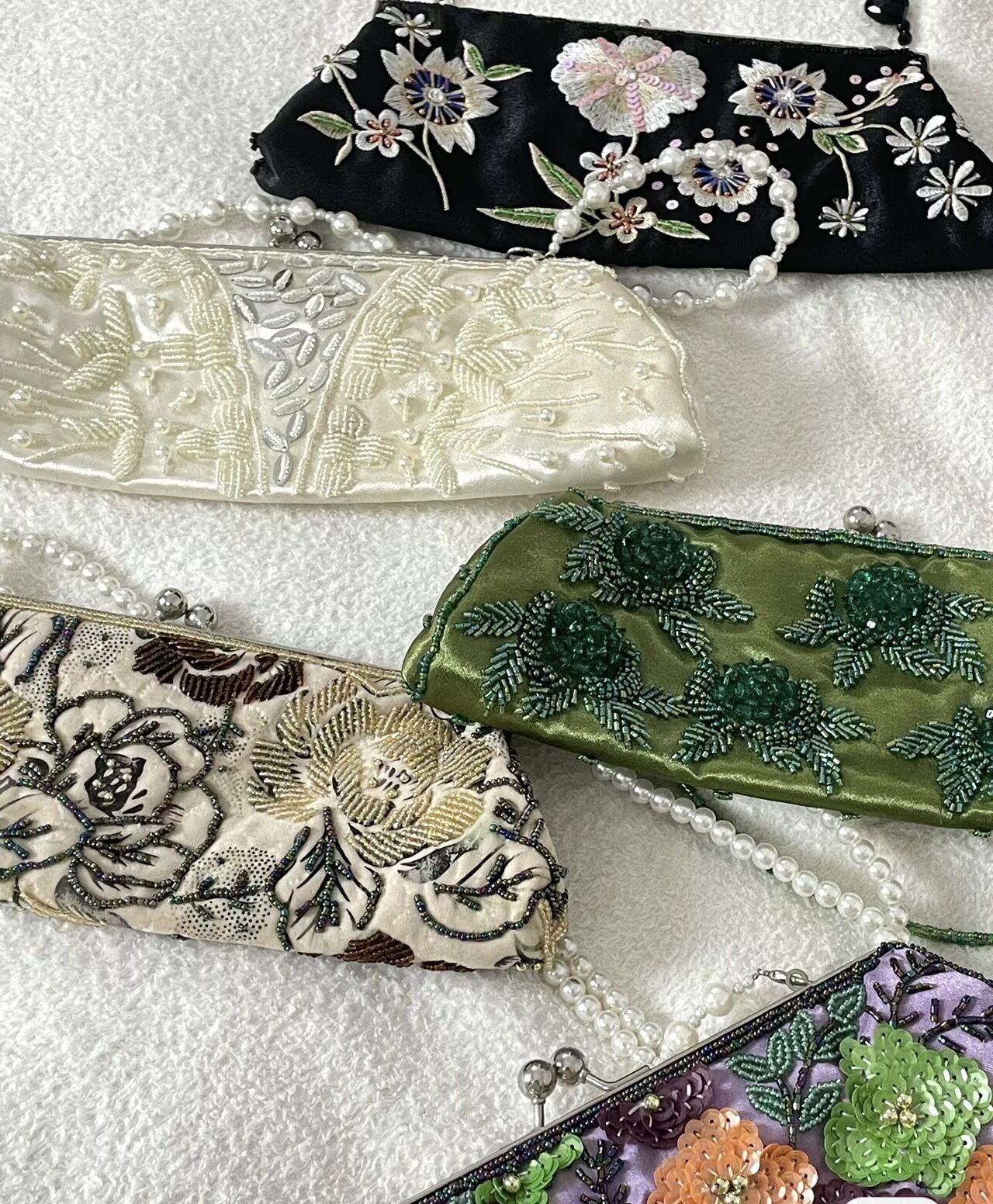 Lost in Vintage Hand-embroider - Embroidery Frame のレビューと価格