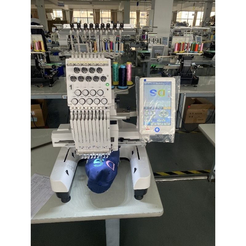 BR-901C Small Personalized Emb - Embroidery Computer のレビューと価格