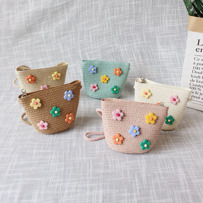 Children's Straw Crossbody Bag - Embroidery Love のレビューと価格