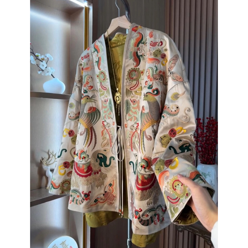 New Chinese Style Kimono Cardi - Embroidery Knit のレビューと価格