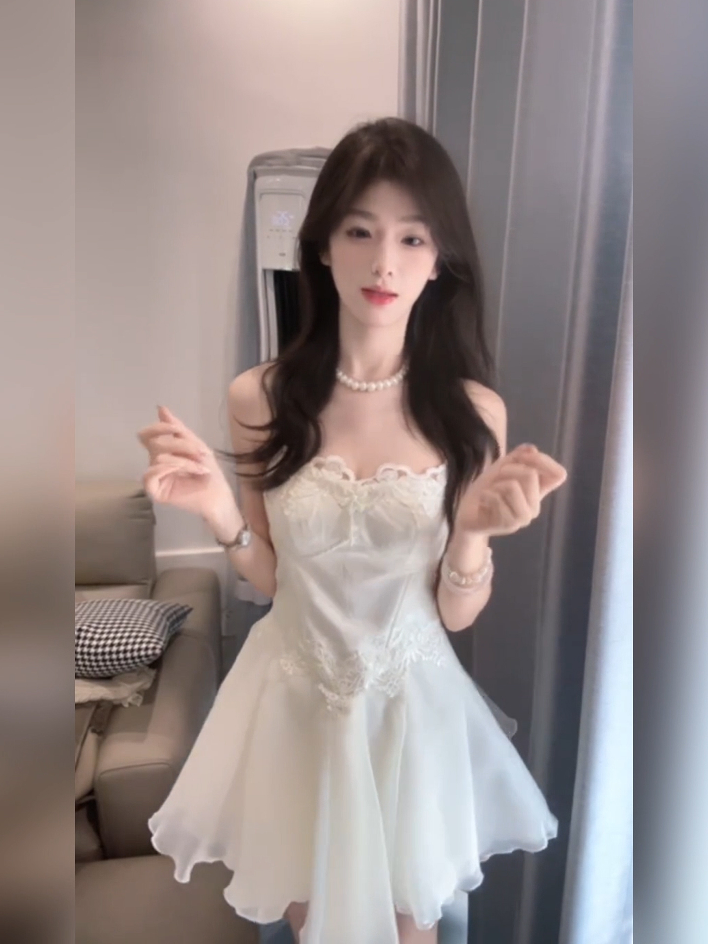 XZY Pure Desire Sweet White La - Embroidery Love のレビューと価格