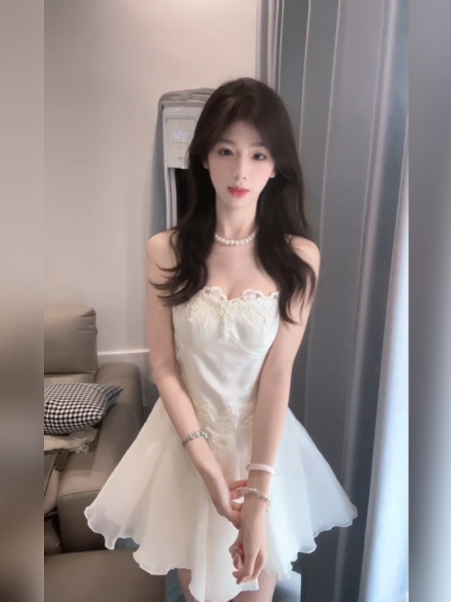 XZY Pure Desire Sweet White La - Embroidery Love のレビューと価格