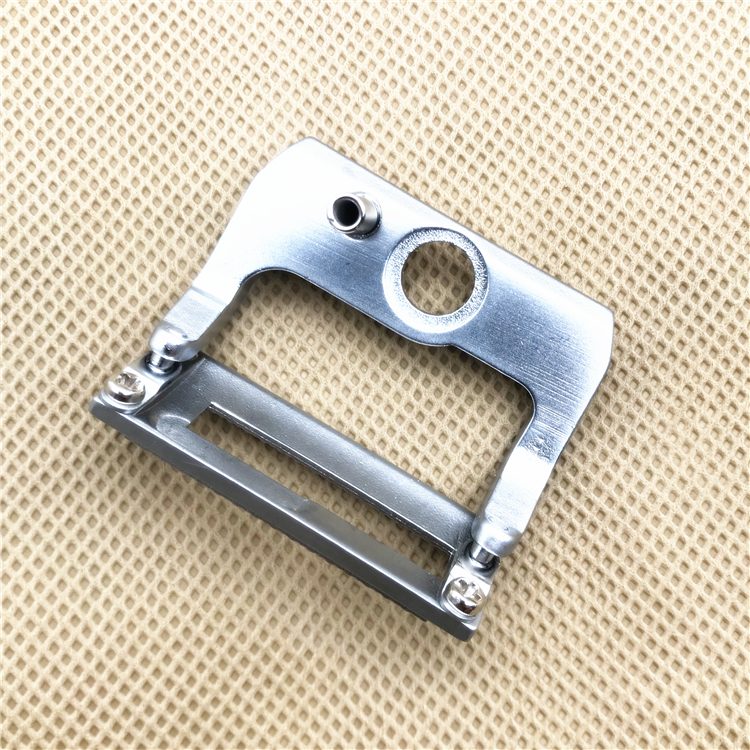 1790 Flat Lockstitch Button Ho - Embroidery Kaos のレビューと価格