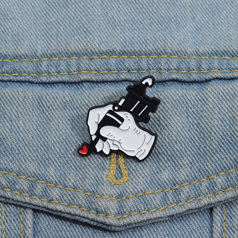 Love Heart Tattoo Enamel Pins  - Embroidery Love のレビューと価格