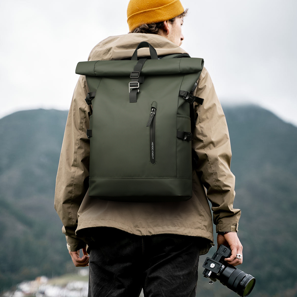 Heroic Knight Men's Backpack O - Embroidery Computer のレビューと価格