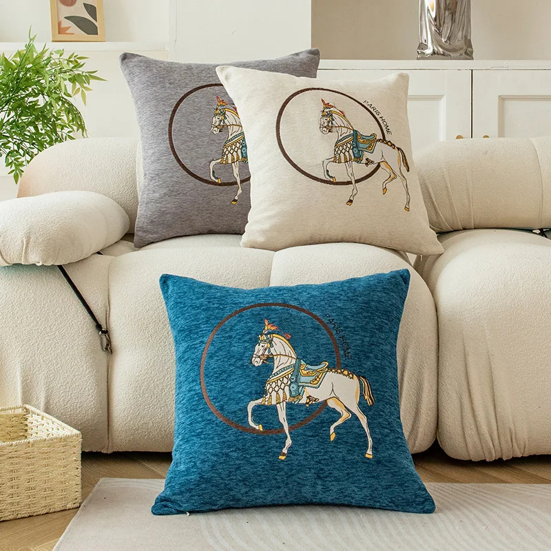 Horse 45cm Throw Pillow Cushio - Embroidery Horse のレビューと価格